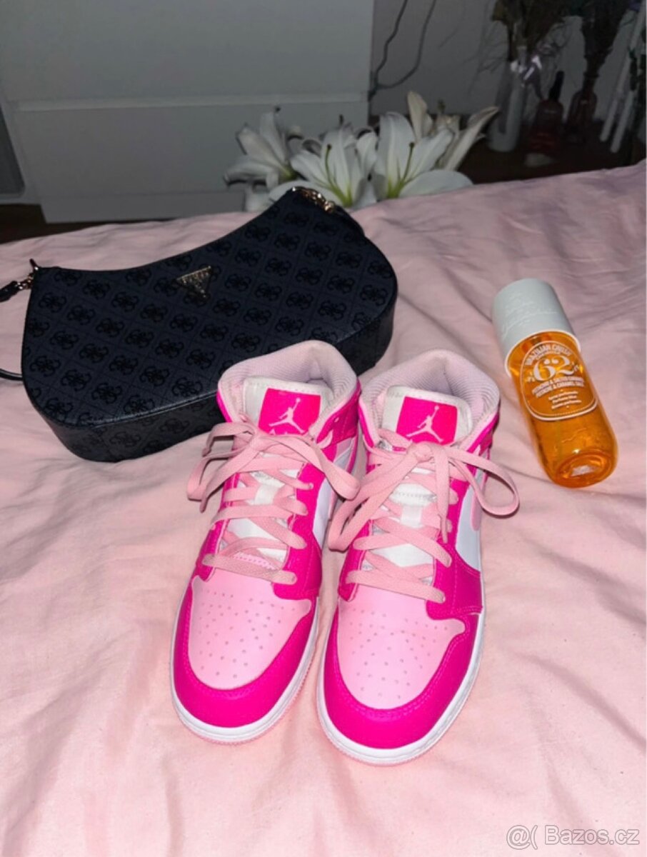 Jordan 1 Mid Fierce Pink Růžovo-Bílé Dámské Boty