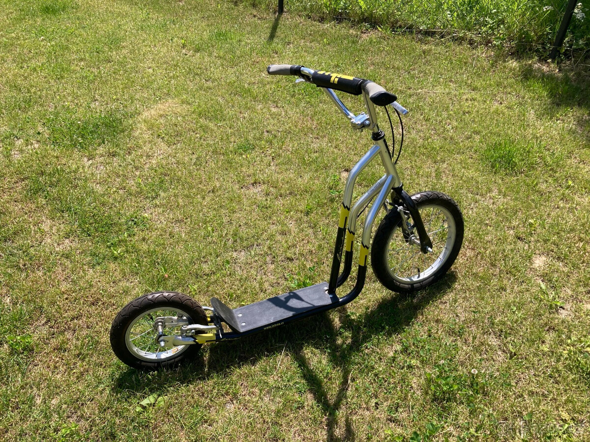 Terénní koloběžka 12" - Yedoo City Line, nosnost 100kg