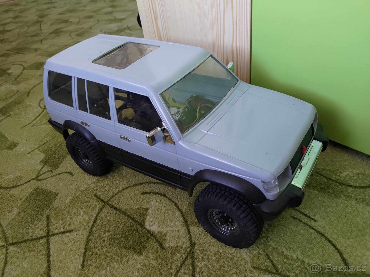 AXIAL SCX10 II - 2 gear speed- Mitsubishi Pajero
