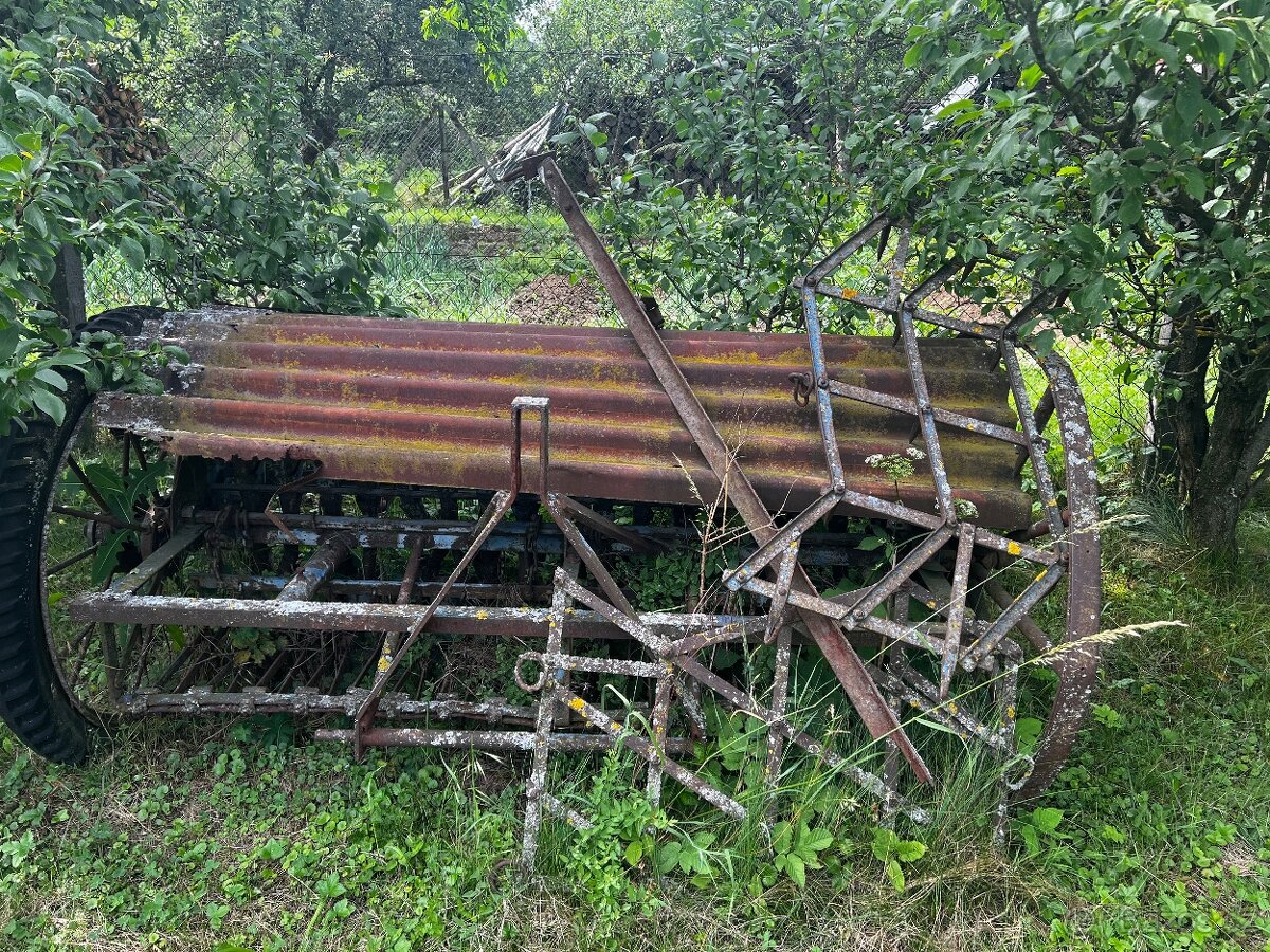 Secí stroj za traktor