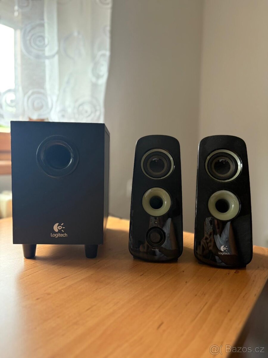 Logitech reproduktorový systém Z323