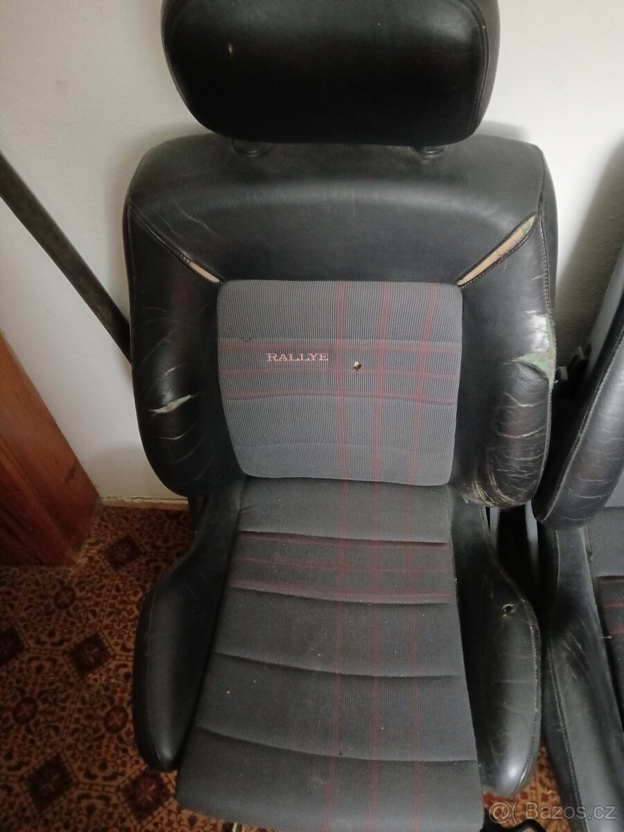 Sedačky golf 2 rallye