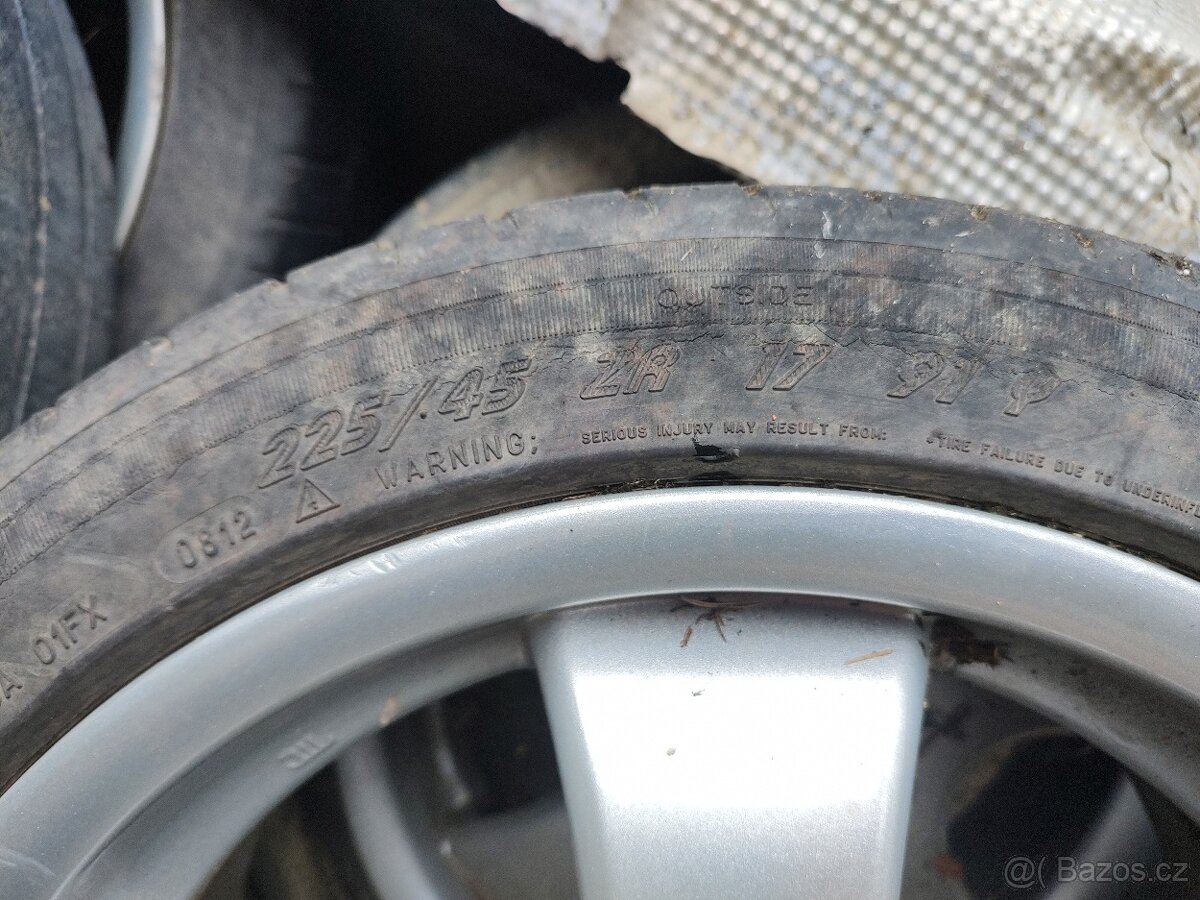 ALU kola 4 x100