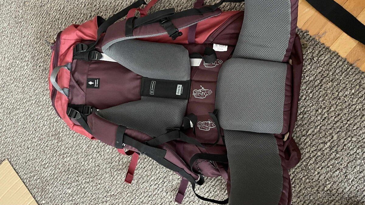 turistický batoh 50l