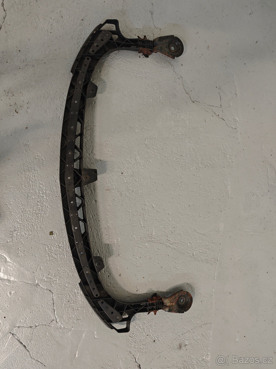 Originální spodní výztuha předního nárazníku Opel Zafira C