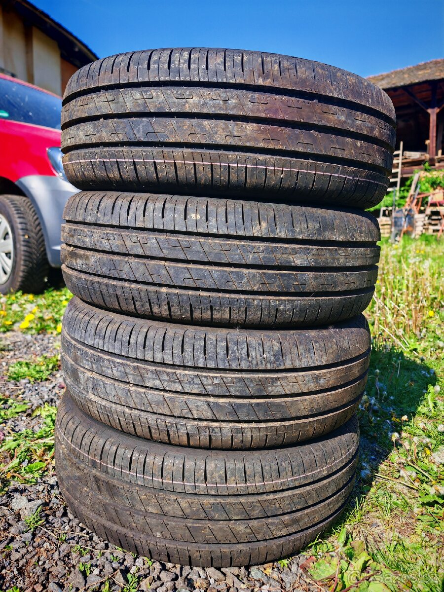 Fabia, Ibiza nové letní 185/55/15.