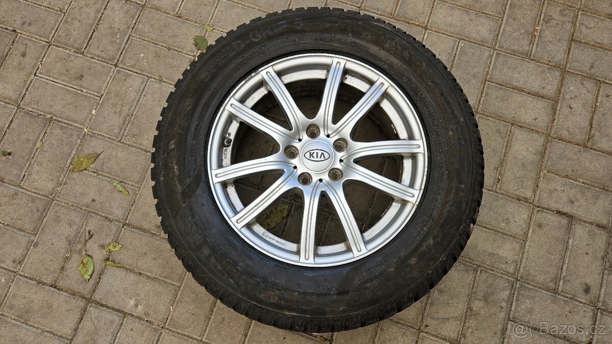 Zimní Sada Alu 5x114.3 235/65 R17 Kia Sorento