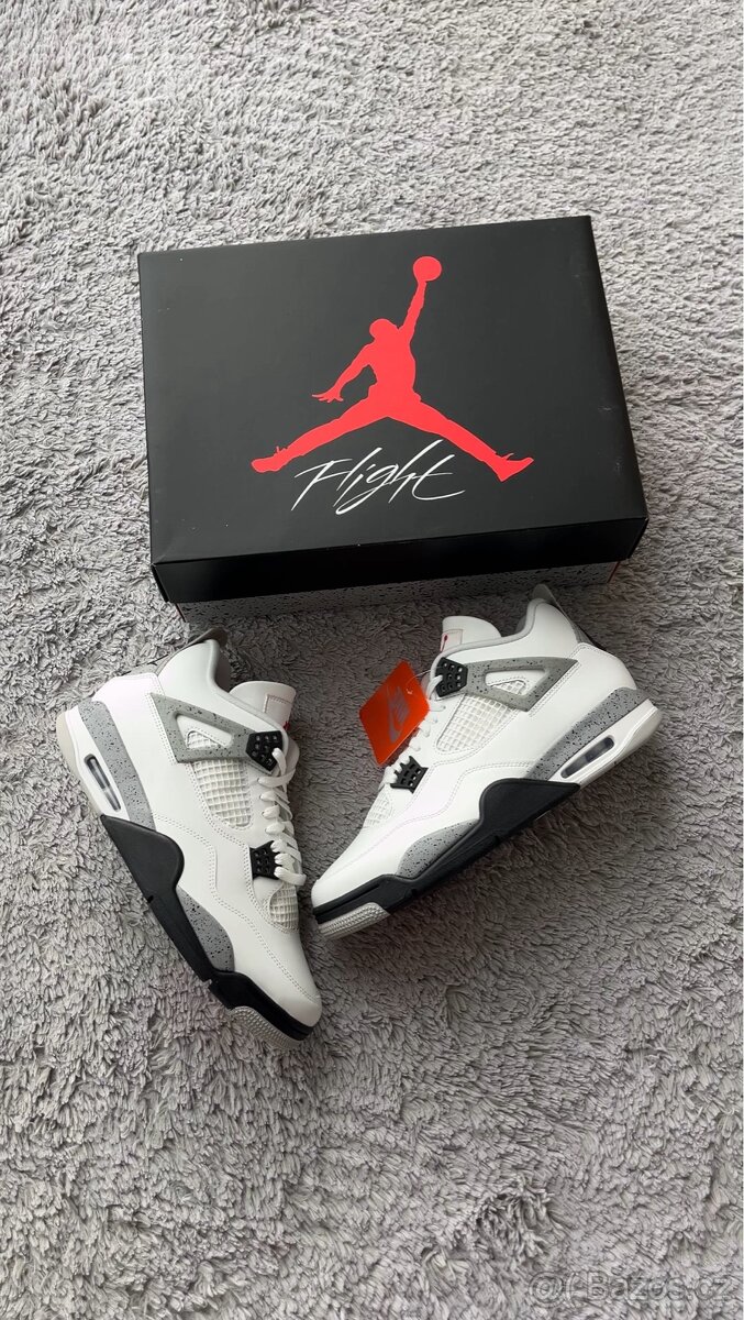Air Jordan 4 White Cement 2025