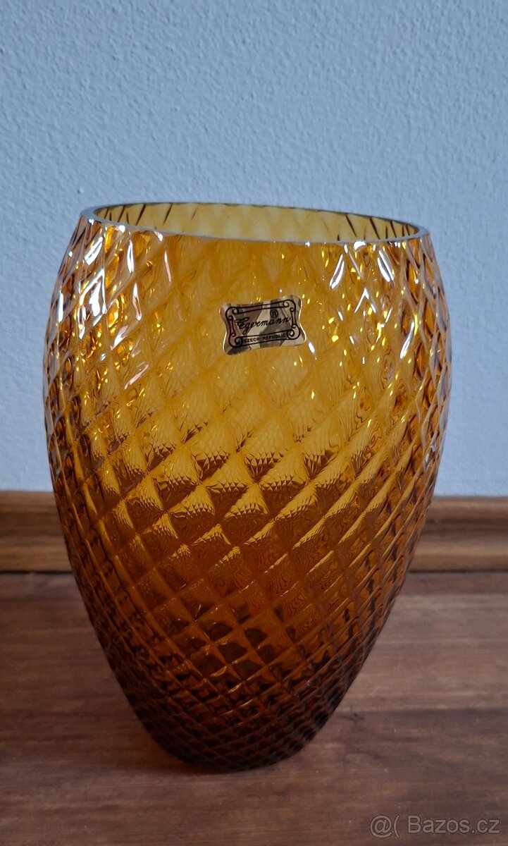 Skleněná váza