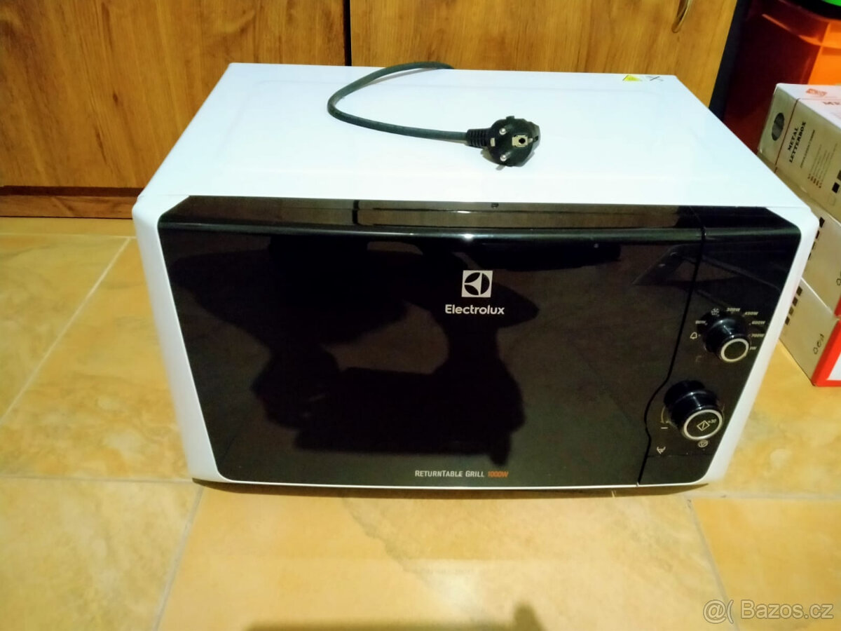 Mikrovlná trouba ELEKTROLUX