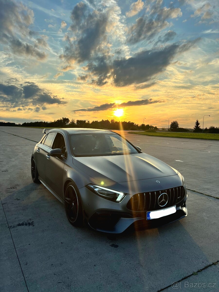 Mercedes-Benz A45S AMG - Akrapovič
