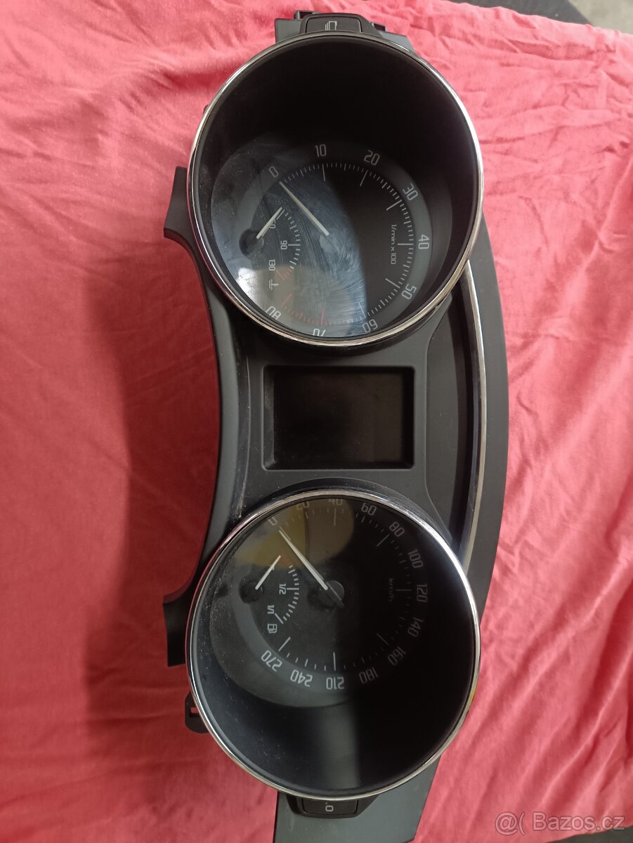 Superb 2 Budíky 3T1920841B