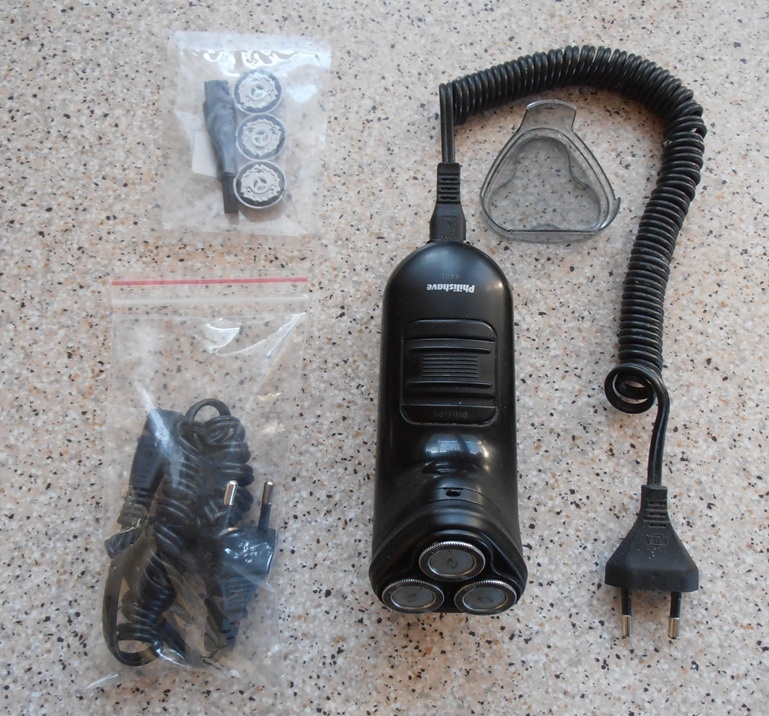 holicí strojek Philips + 2 sady břitů + kabel