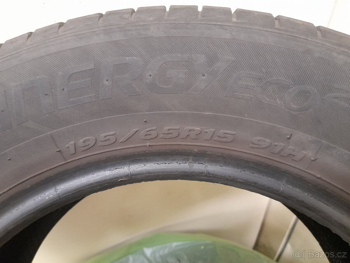 4ks pneu 195/65 R15
