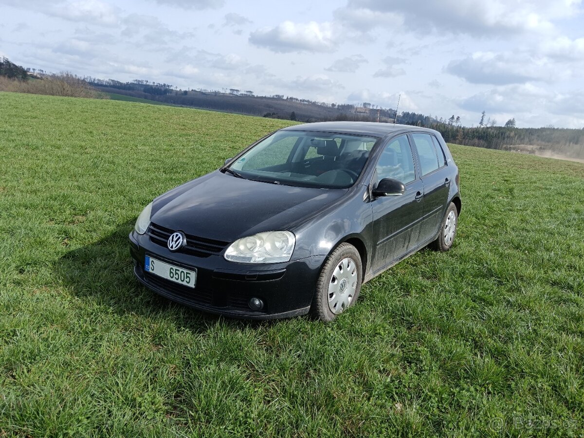 Golf 5 V 1.4 16V 55kw red edition 2din radio