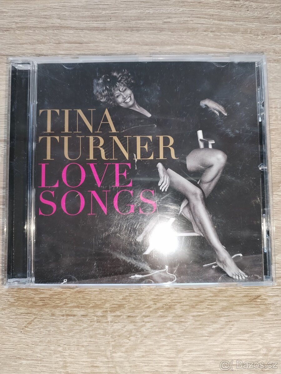 CD.