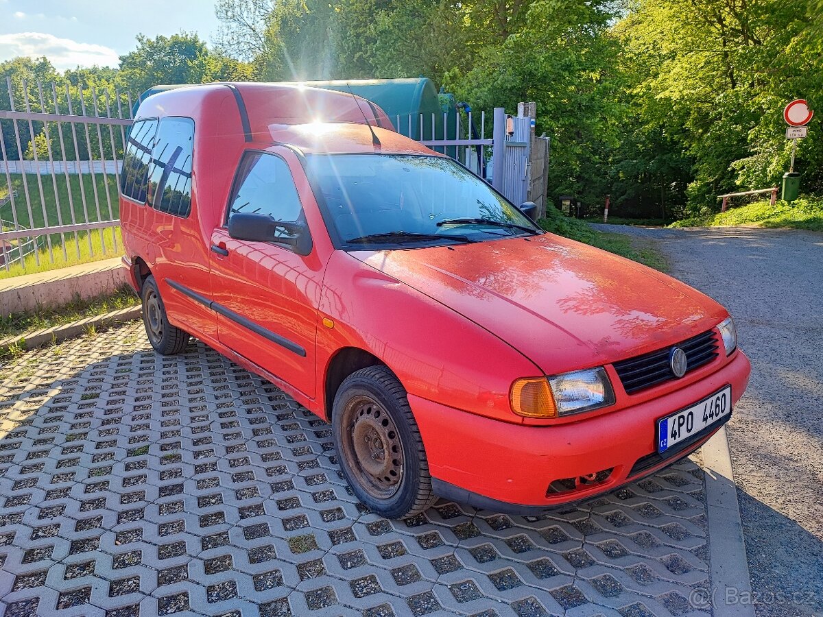 Caddy 1.9 TDI 66kw 5 míst