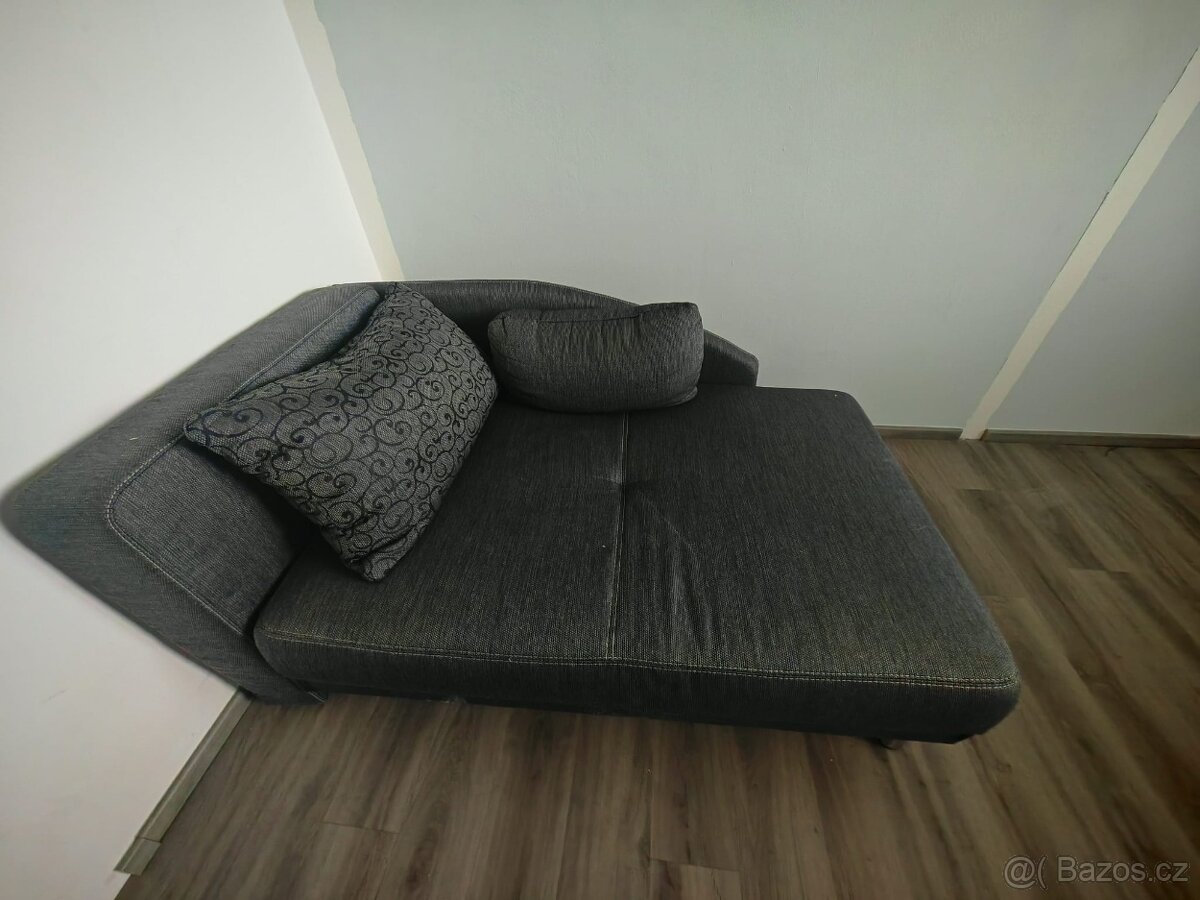 Sedací souprava s výsuvným lůžkem