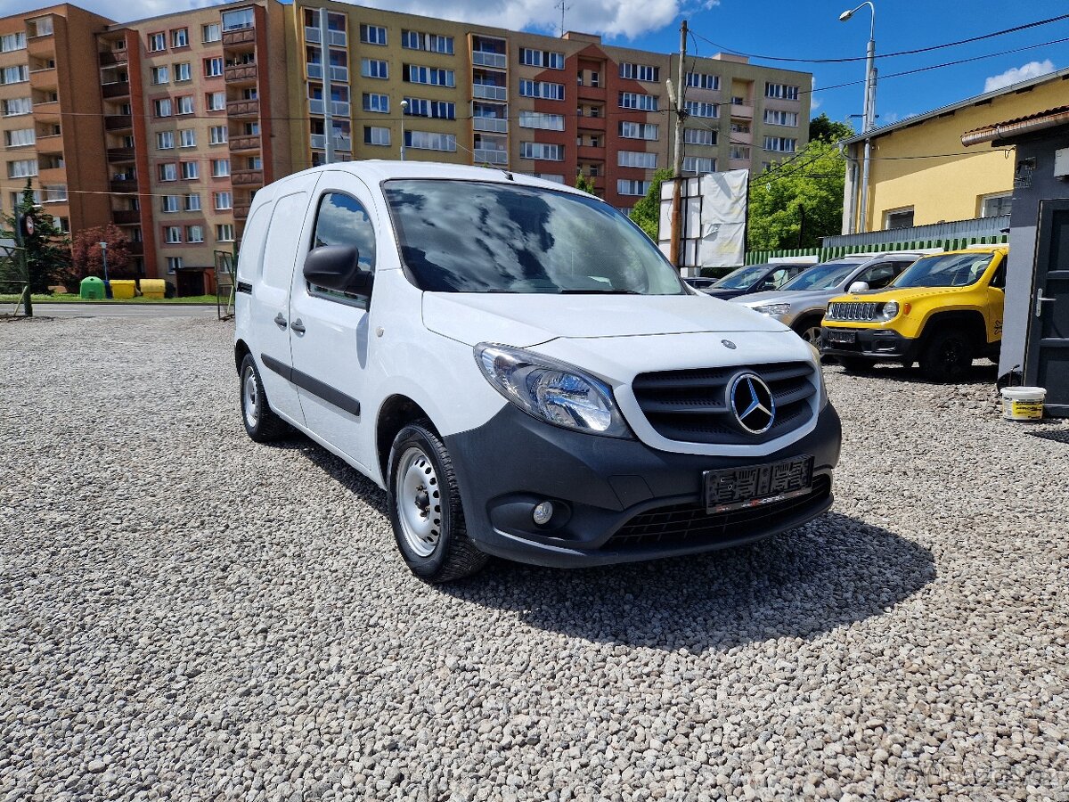 Mercedes Benz Citan,111CDi,81KW,KLIMA,BEZ KOROZE,R.V.2015