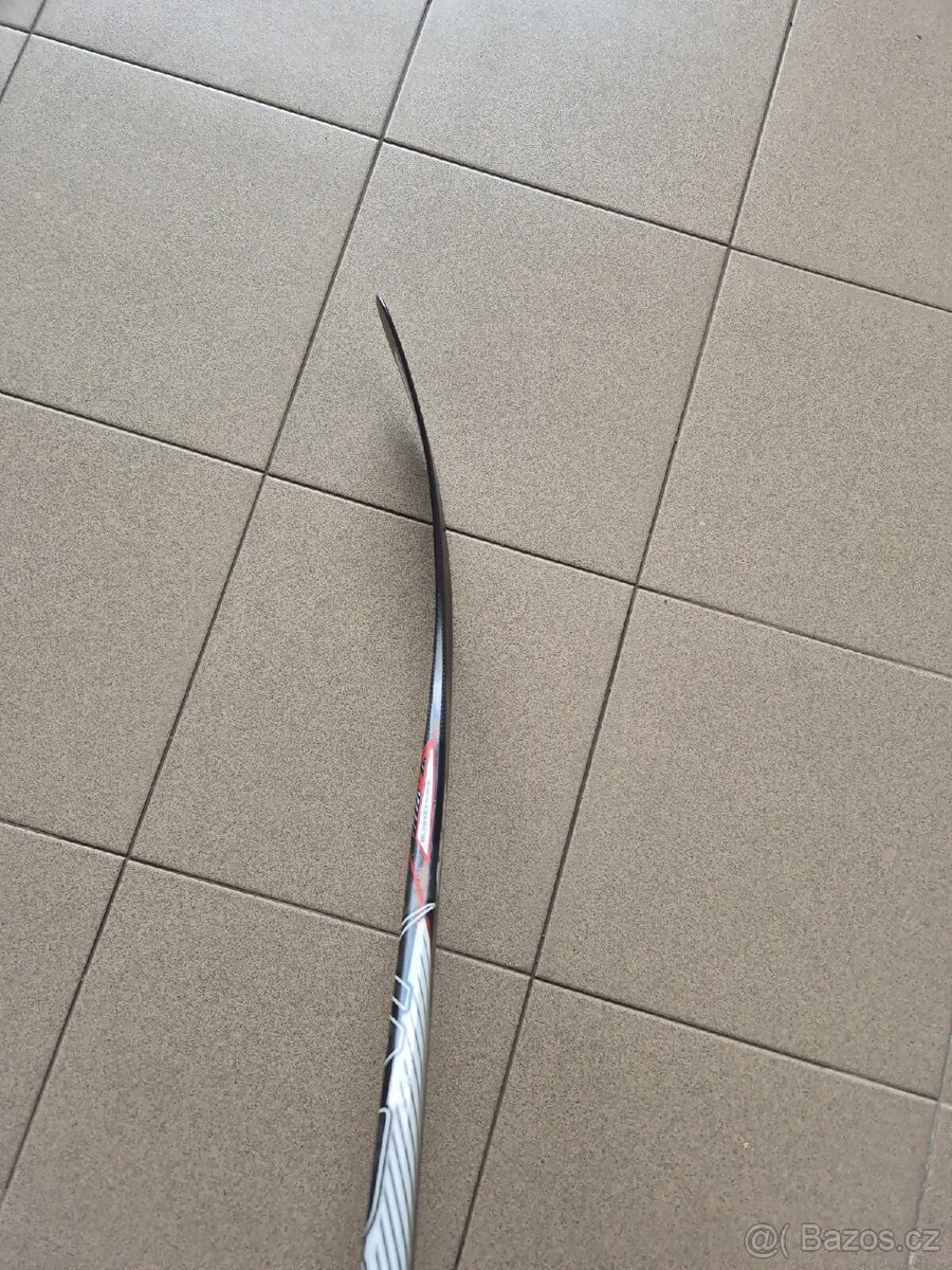 Hokejka Bauer X700