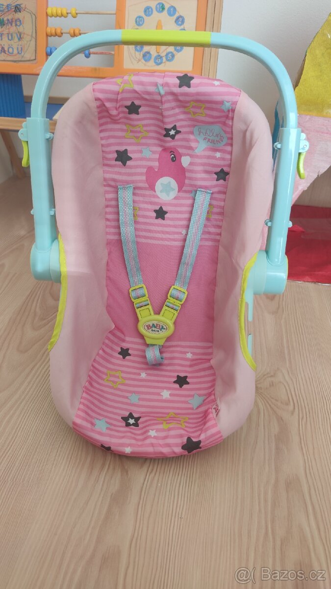 Baby Born vajíčko autosedačka