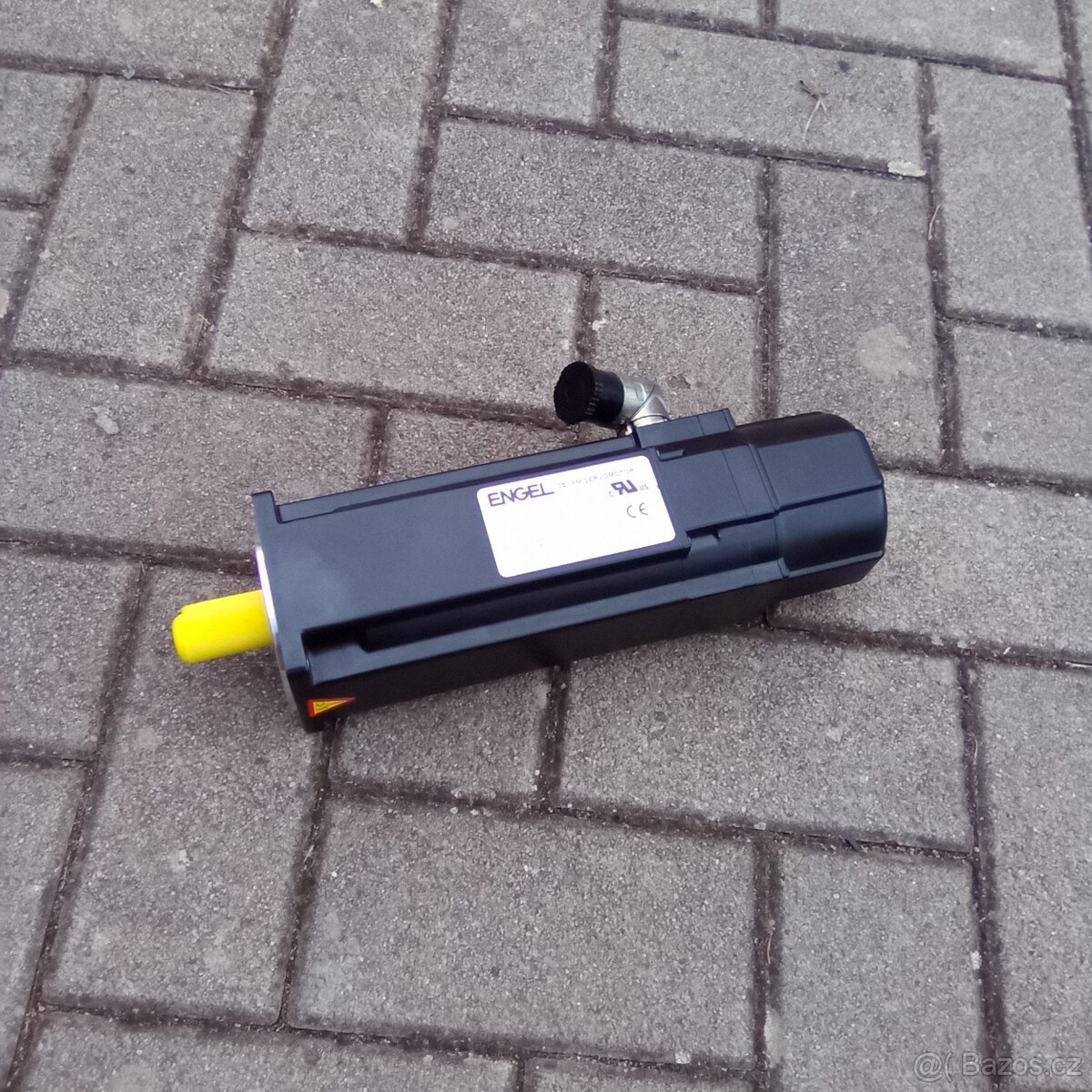 Servomotor