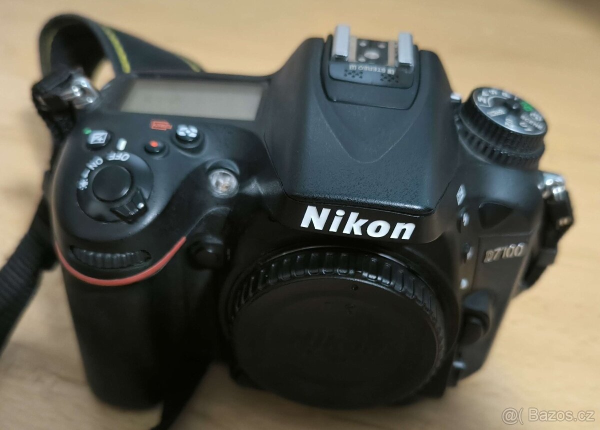 Nikon D7100