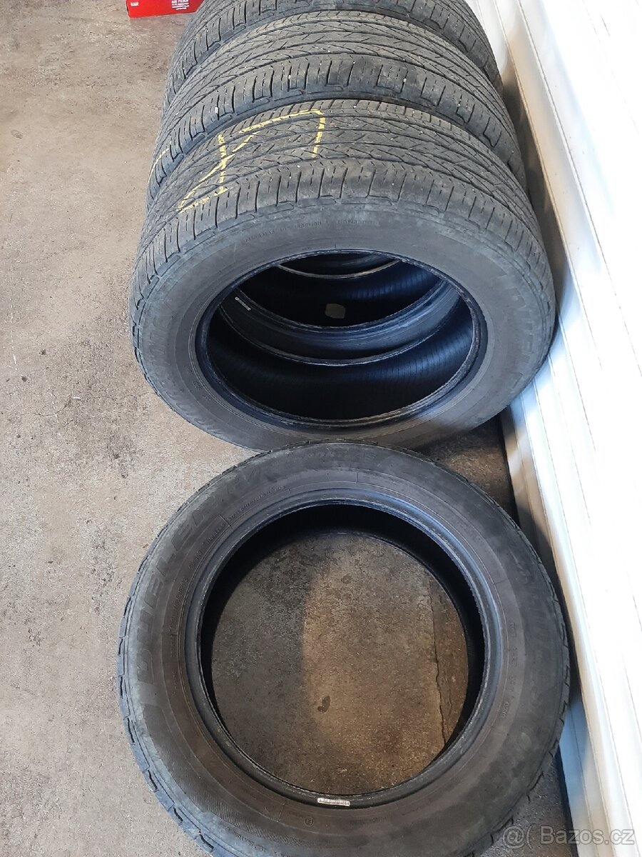 Pneu 215/60r17 celoroční