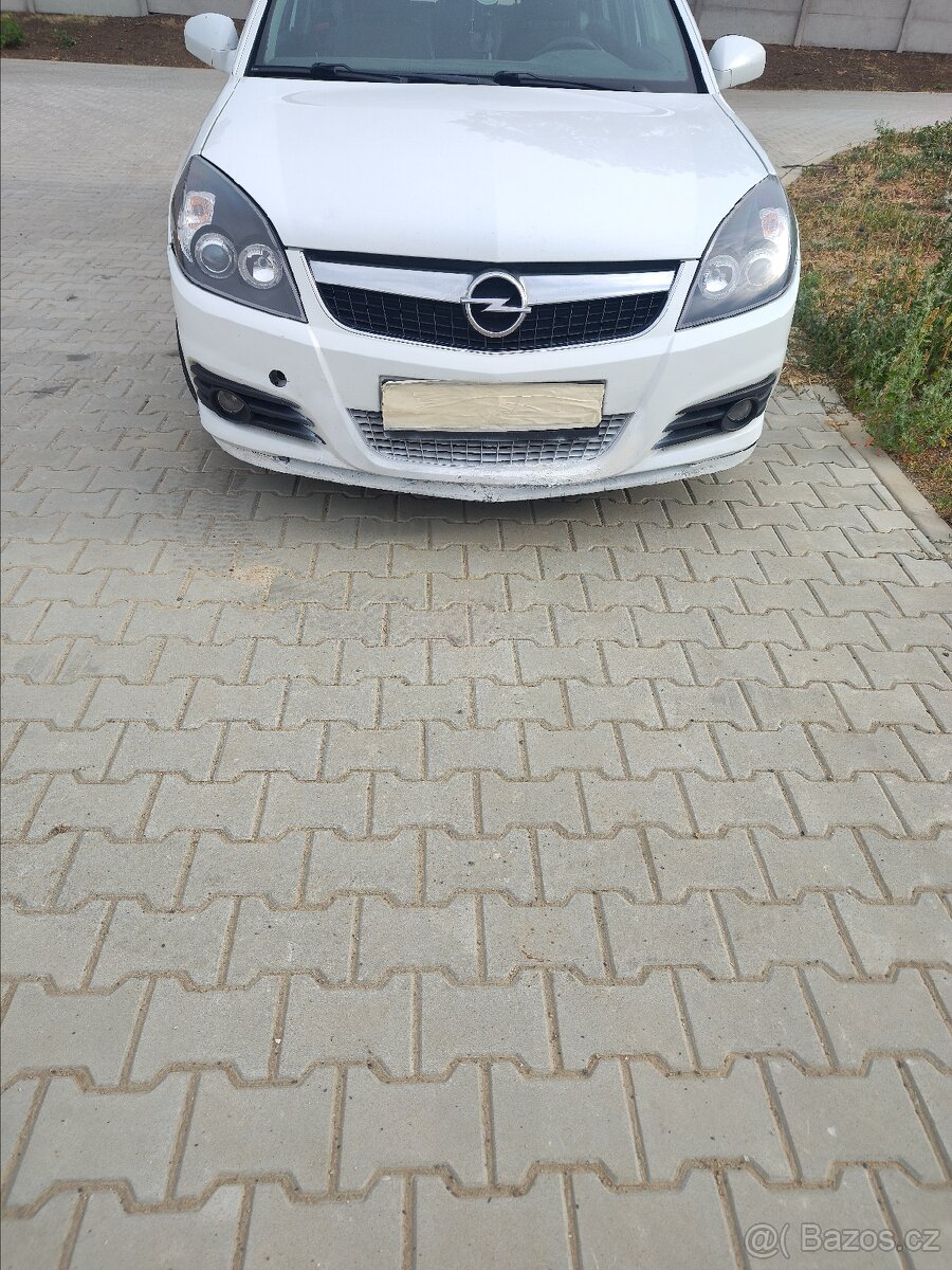 Nárazník Vectra c