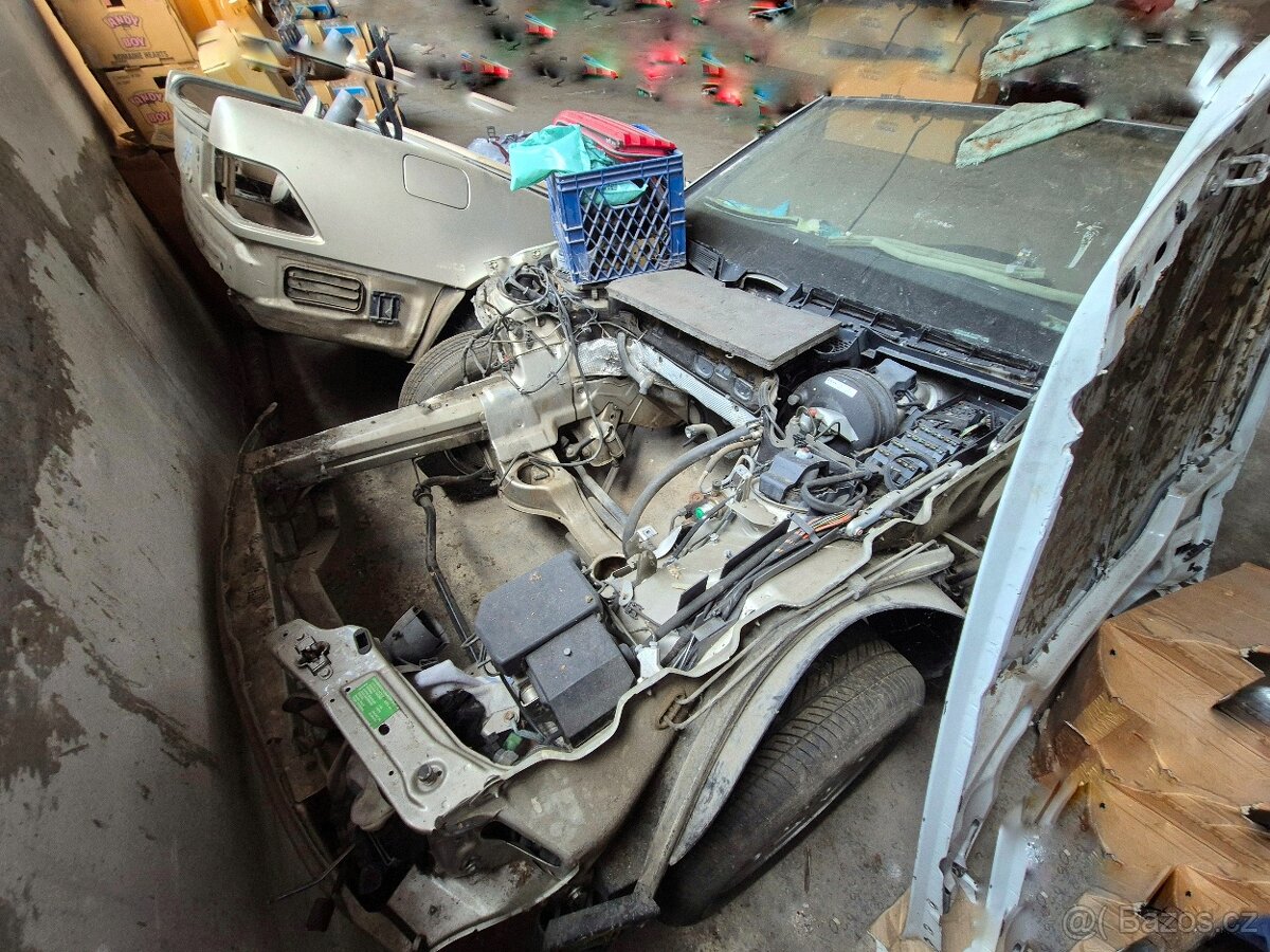 Mercedes Benz SL R129 ROZŘÍZNUTÉ