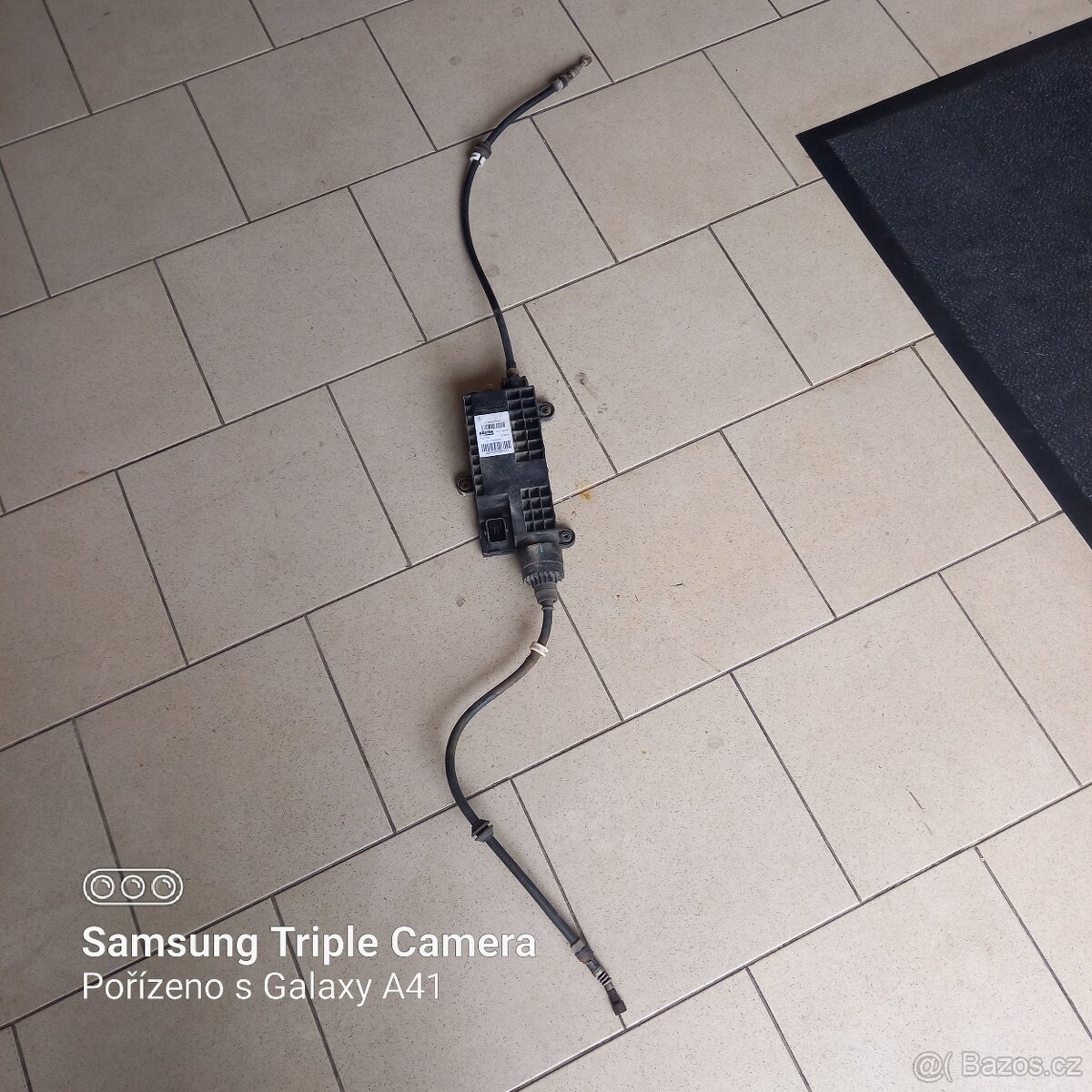 Ruční elektronická parkovací brzda