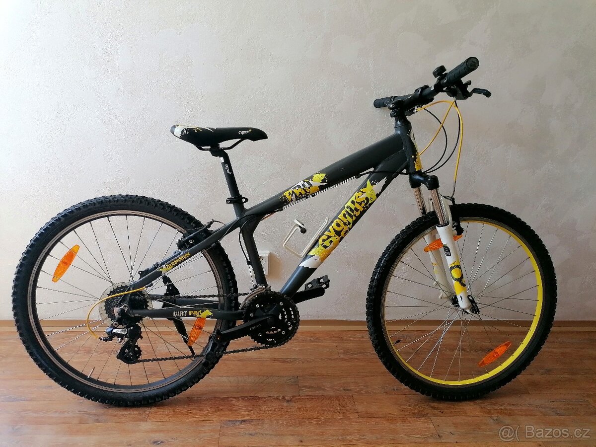 CYGNUS DIRT PRO 8