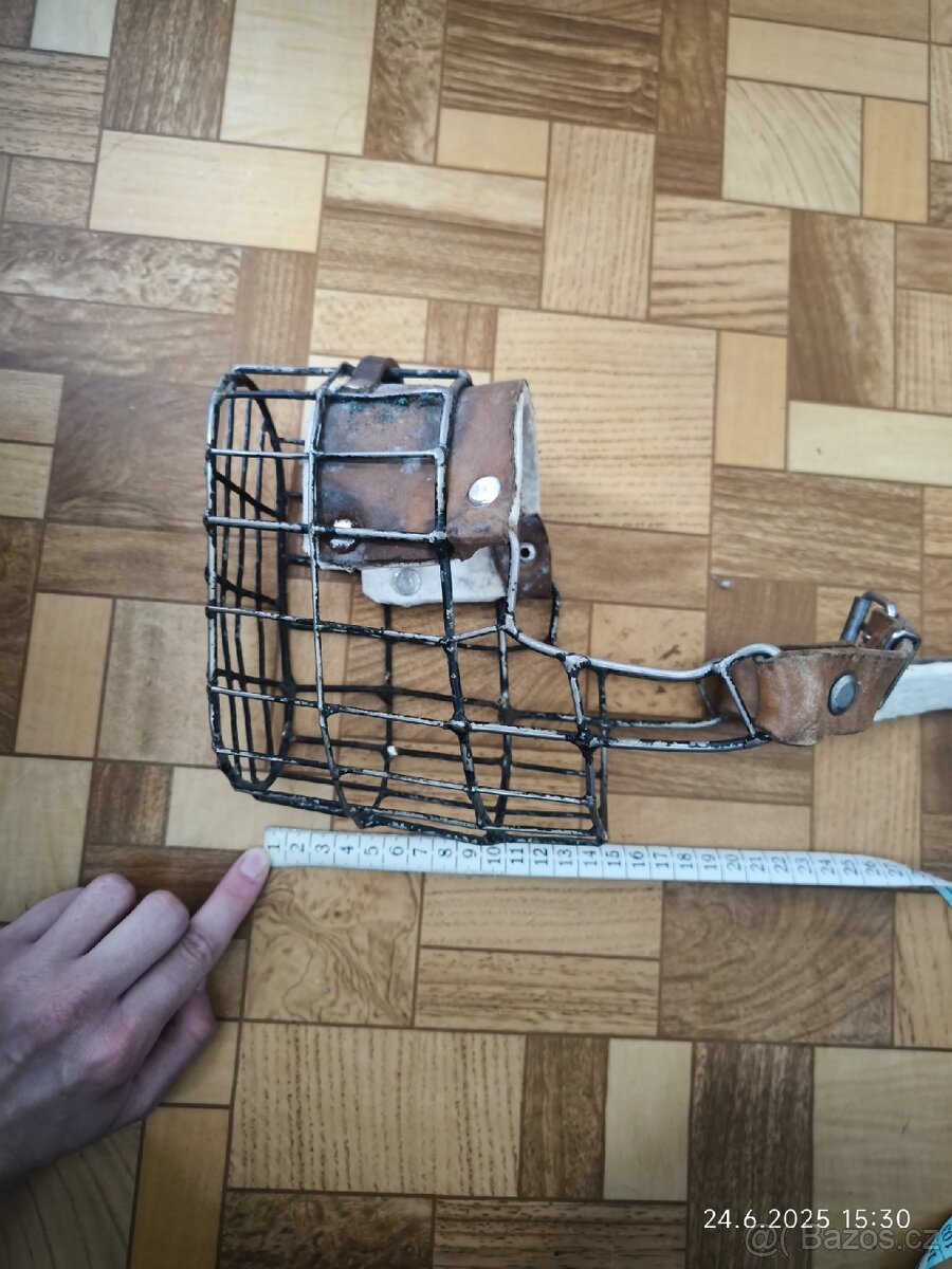 Starší náhubky