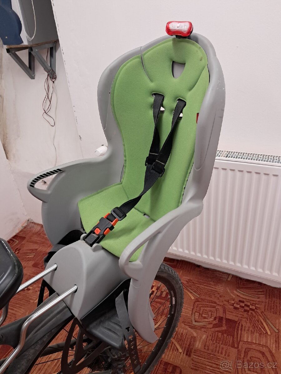 Sedačka na kolo