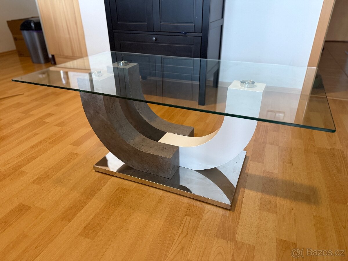 Konferenční stolek