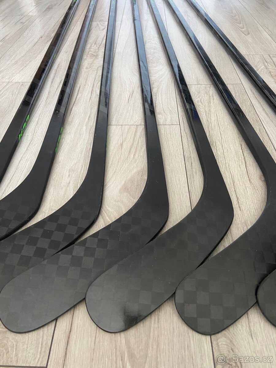 Hokejka CCM Trigger 6 85flex P29 levá ZÁRUKA