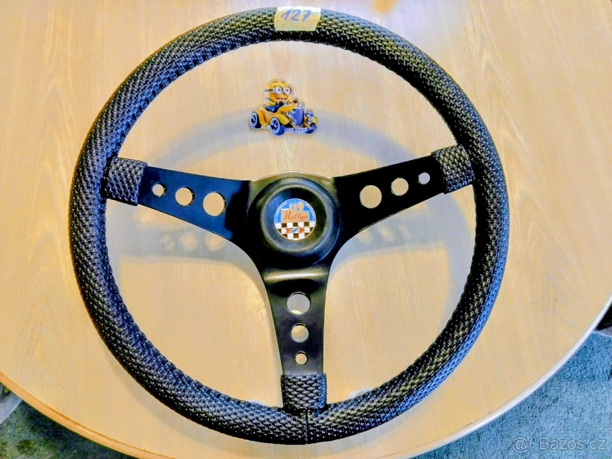 ŠKODA 1000MB-100-110R-120S SPORTOVNÍ VOLANT "KOLÍŇÁK"