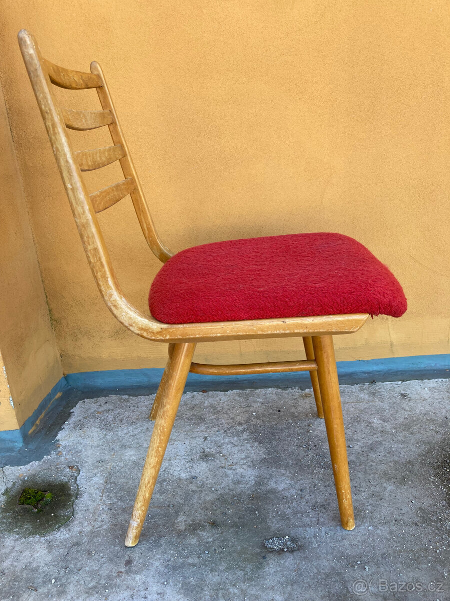 Židle dřevěná ohýbaná čalouněná látkou RETRO 500 kč