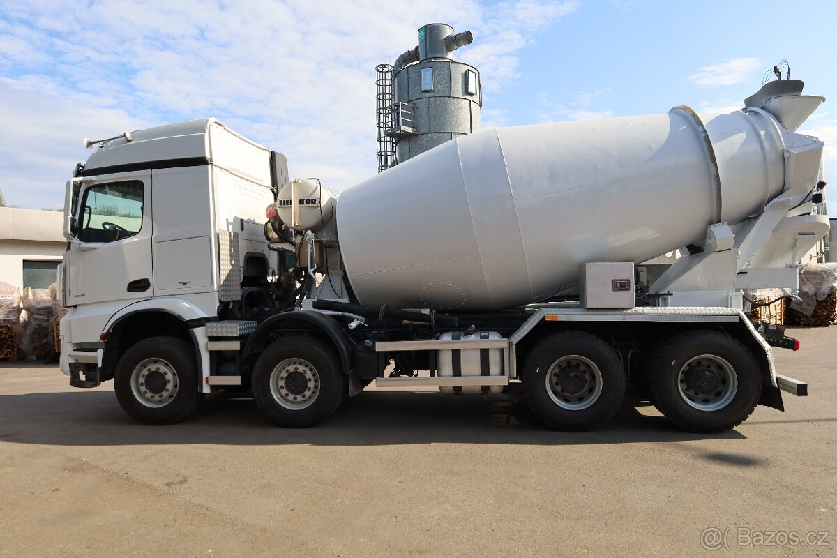 Mercedes-Benz AROCS 3251