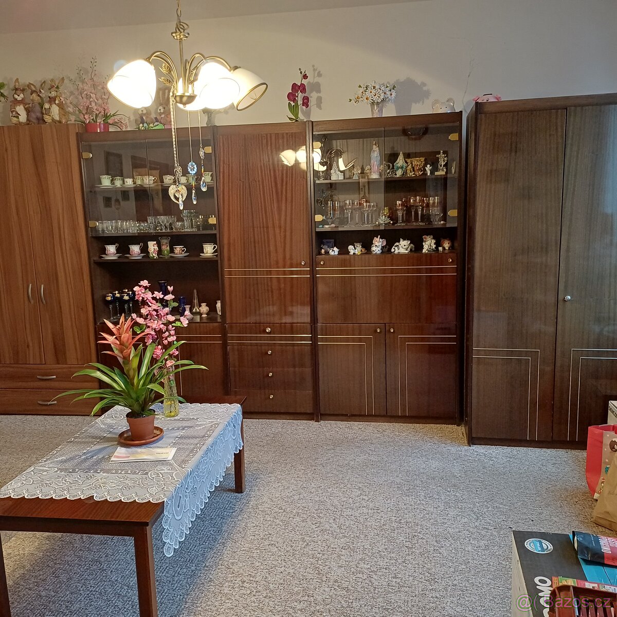 Obývací stěna a konf.stolek