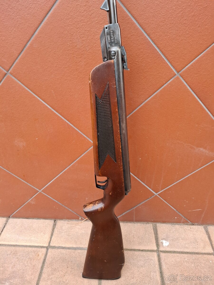 Vzduchovka Slávia 631