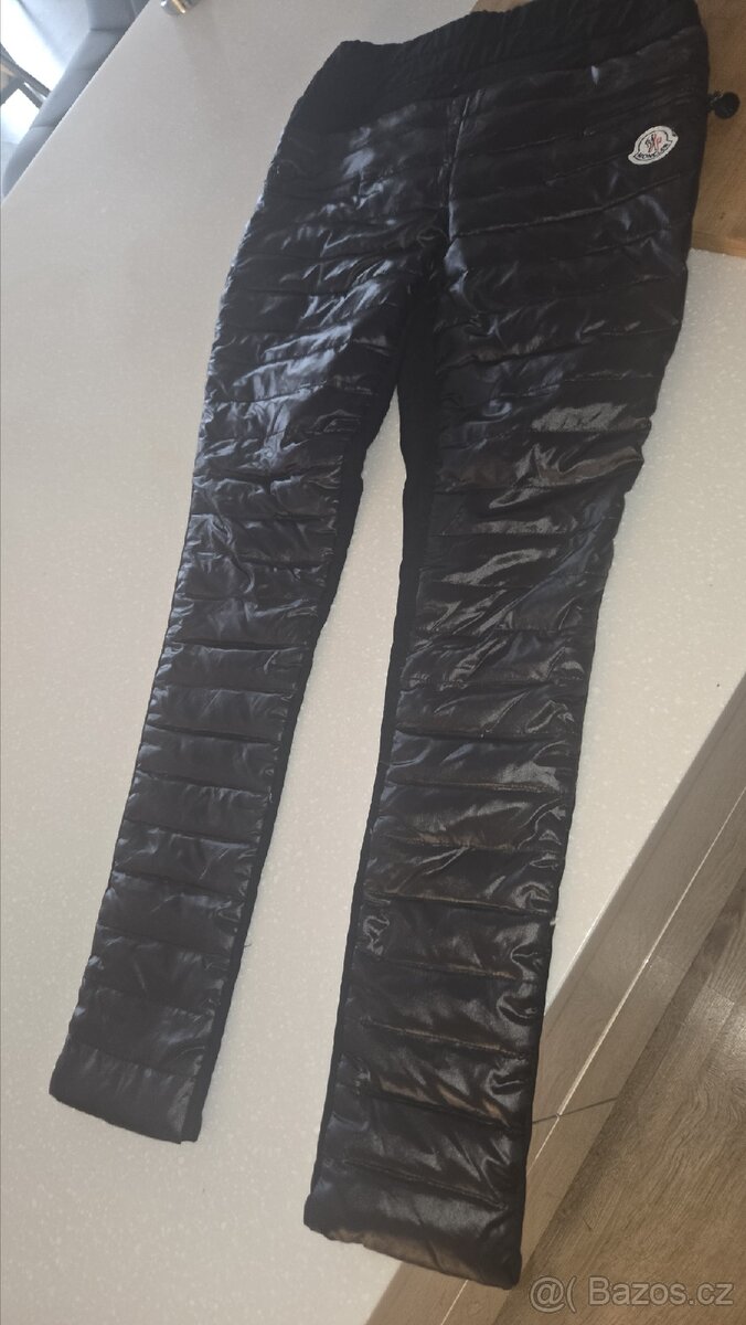 Vyteplené legíny vel.S Moncler