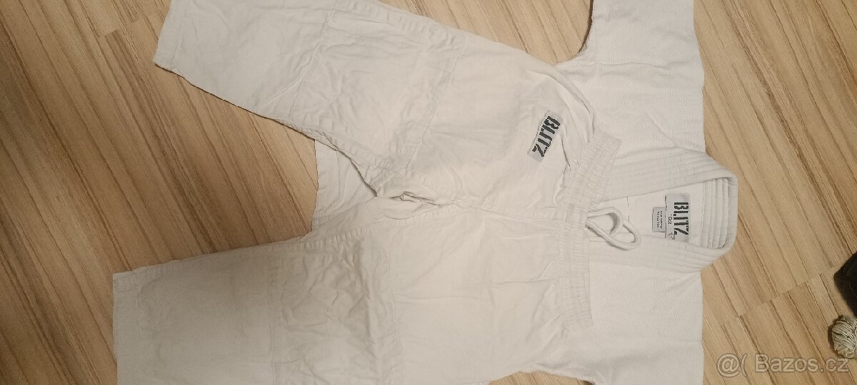 Dětské kimono značky Blitz 120