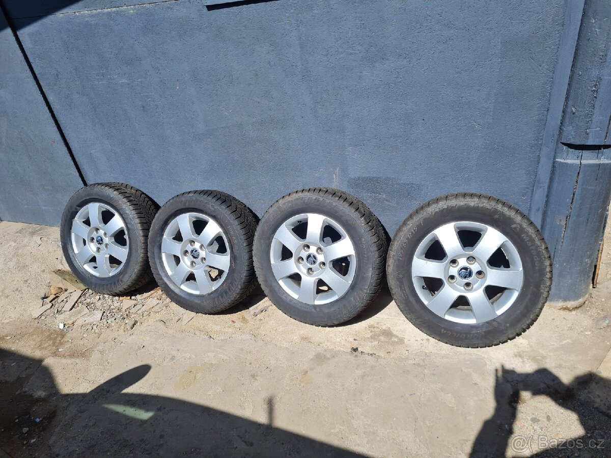 ALU zimní kola ŠKODA OCTAVIA II R15