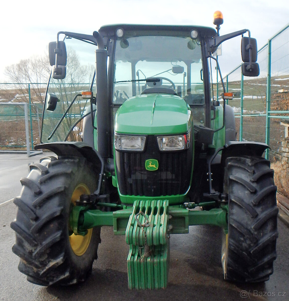 John Deere 5090M