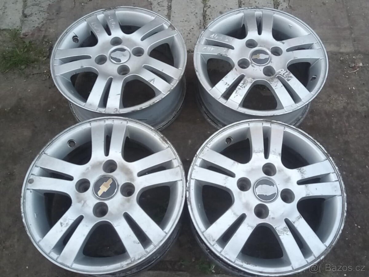 4x114.3r15