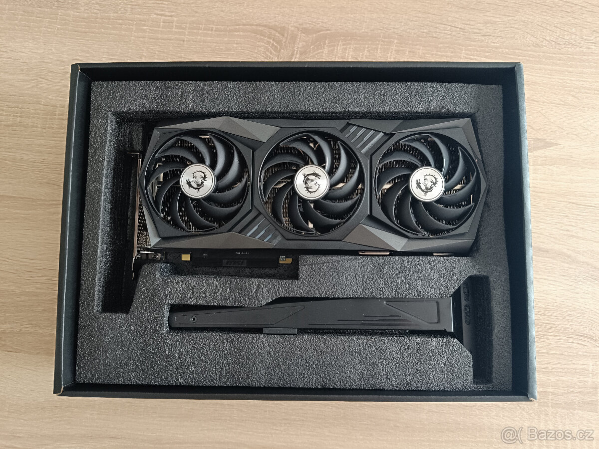 MSI GeForce RTX 3080 GAMING Z TRIO