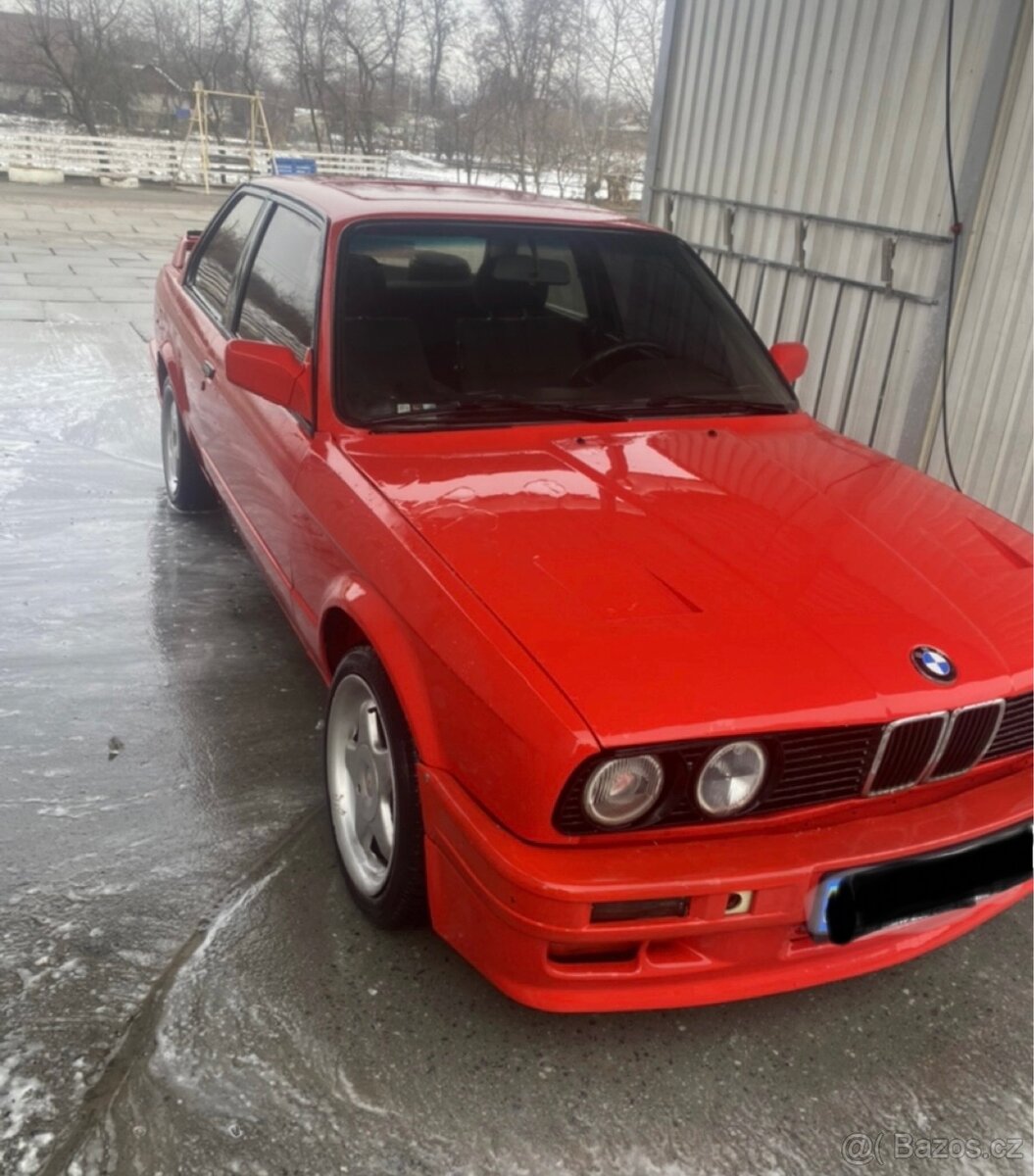 BMW 325i Coupe E30 1987