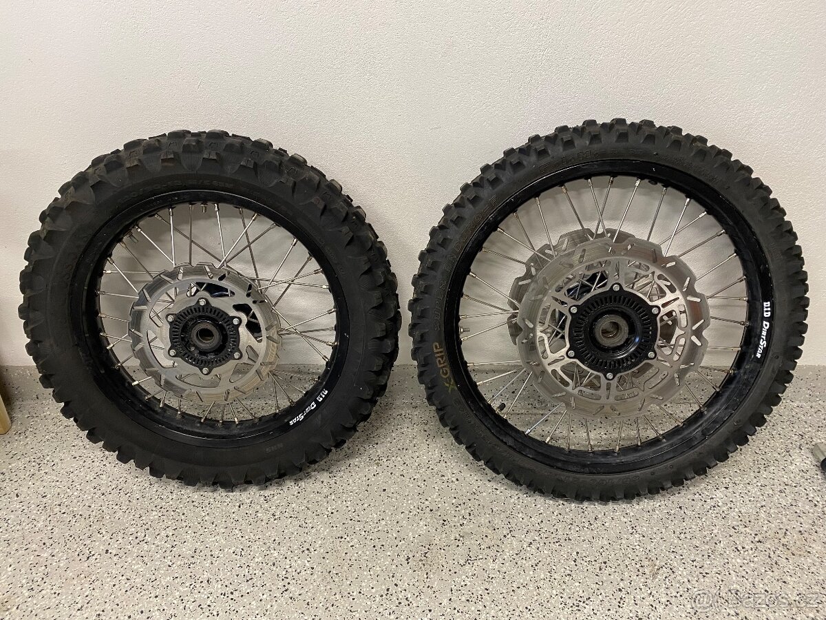 Kola KTM 790 Adventure r