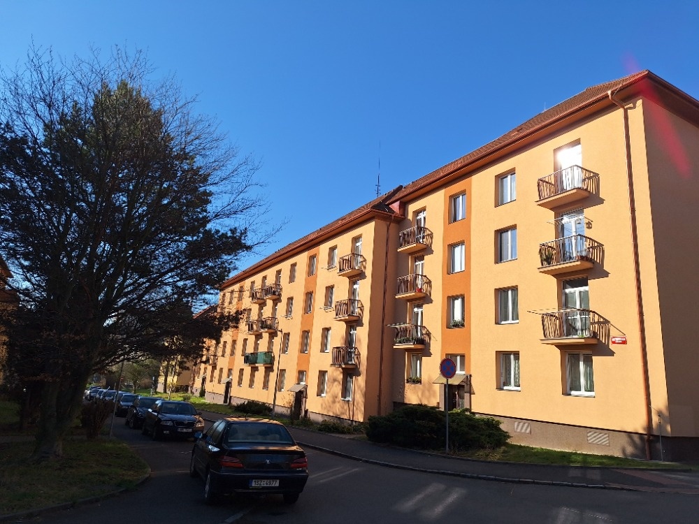 Pronájem 2+1 s balkonem, 59 m², Příbram